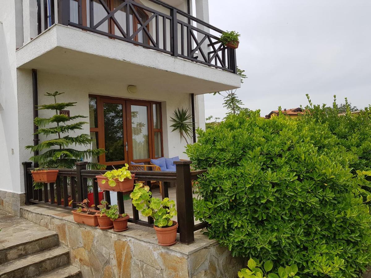 Aparthouse Paradise Bay Sozopol Exterior photo