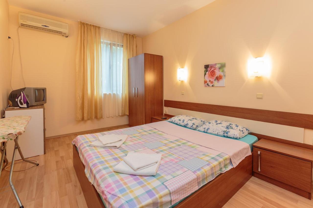 Aparthouse Paradise Bay Apartment Sozopol Exterior photo
