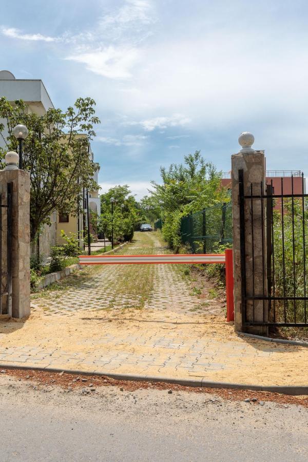 Aparthouse Paradise Bay Sozopol Exterior photo