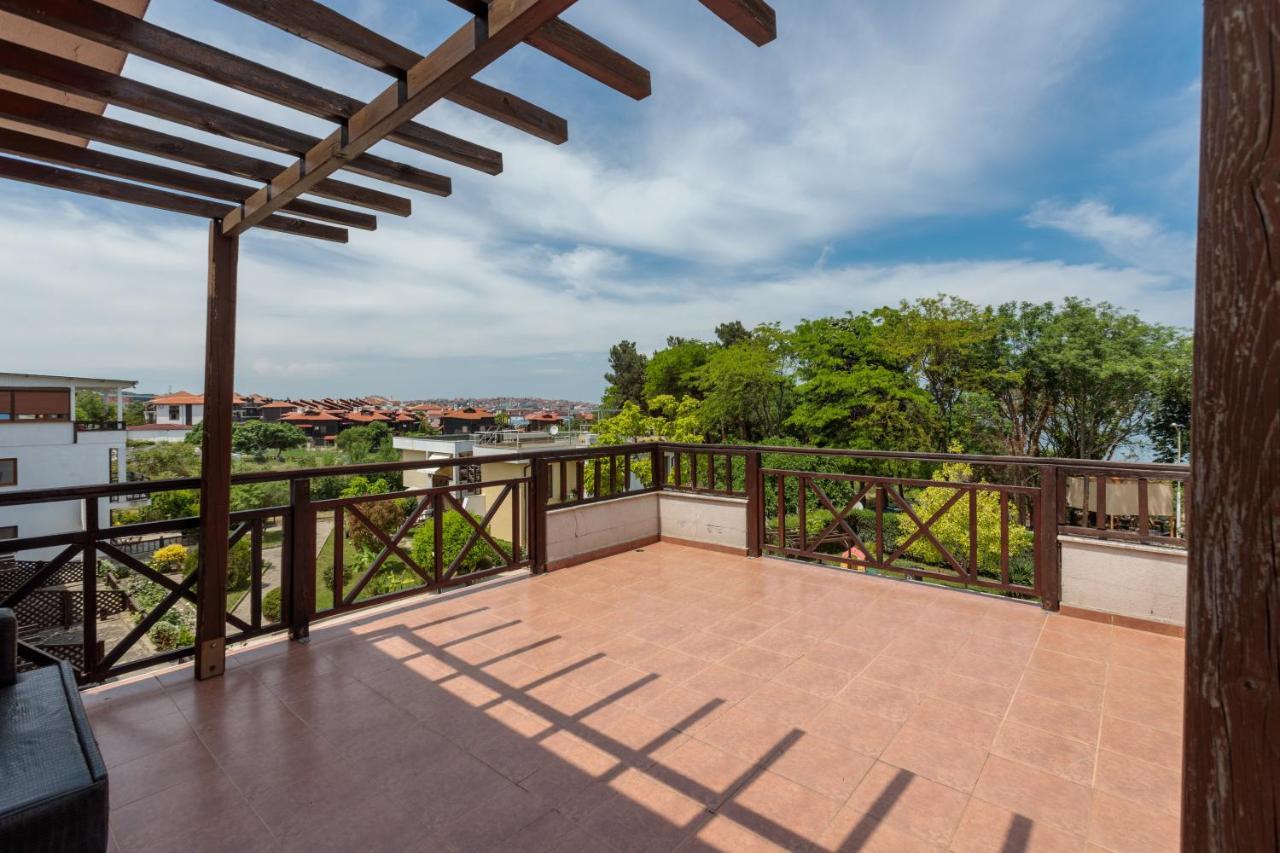 Aparthouse Paradise Bay Sozopol Exterior photo