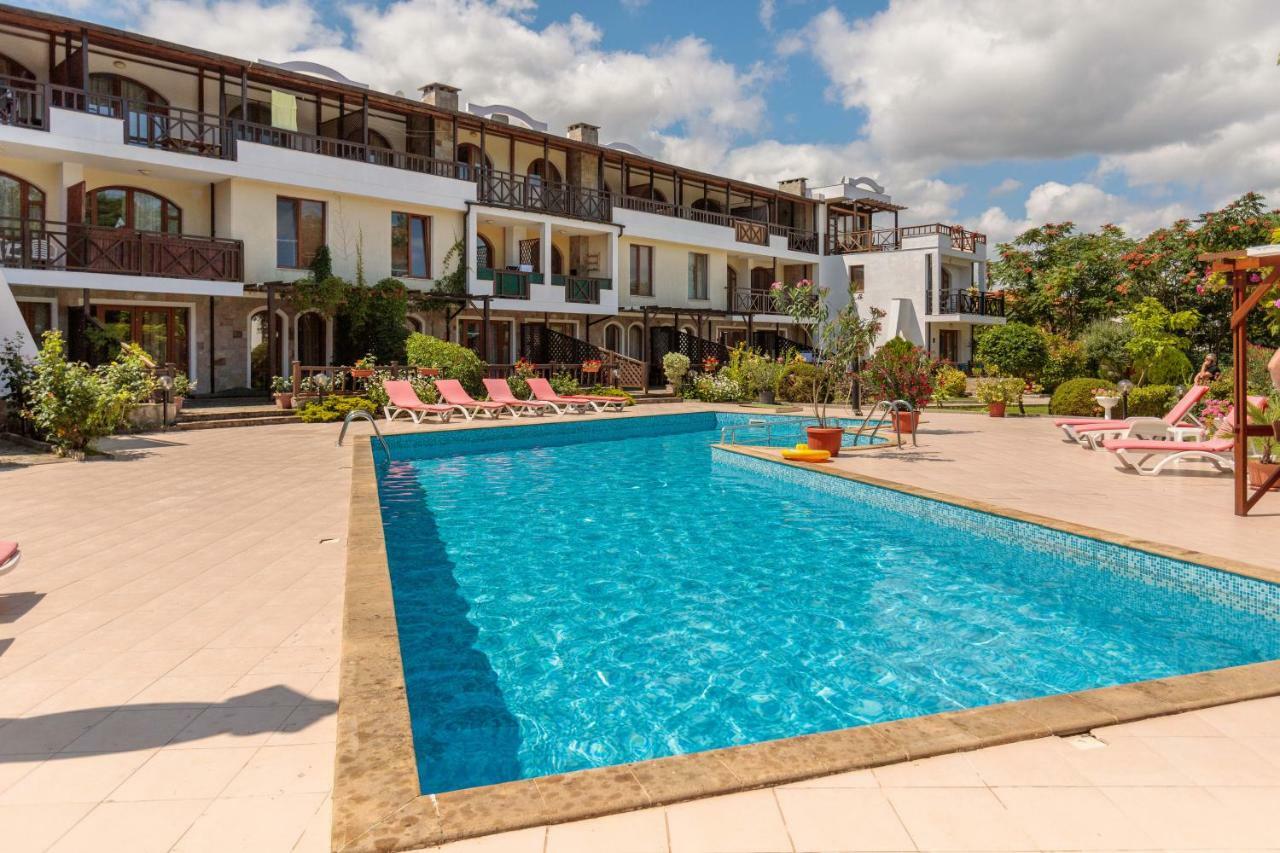 Aparthouse Paradise Bay Sozopol Exterior photo